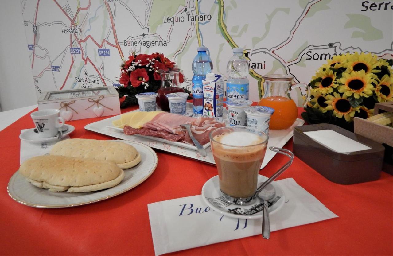 Amo' Le Langhe Bed & Breakfast Narzole Ngoại thất bức ảnh